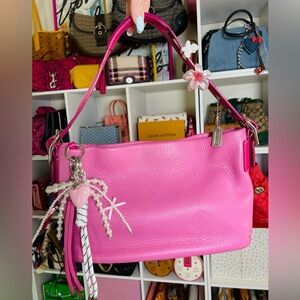 Coach Vintage Madison Hobo Shoulder Bag in Pink & Fuchsia 🎀